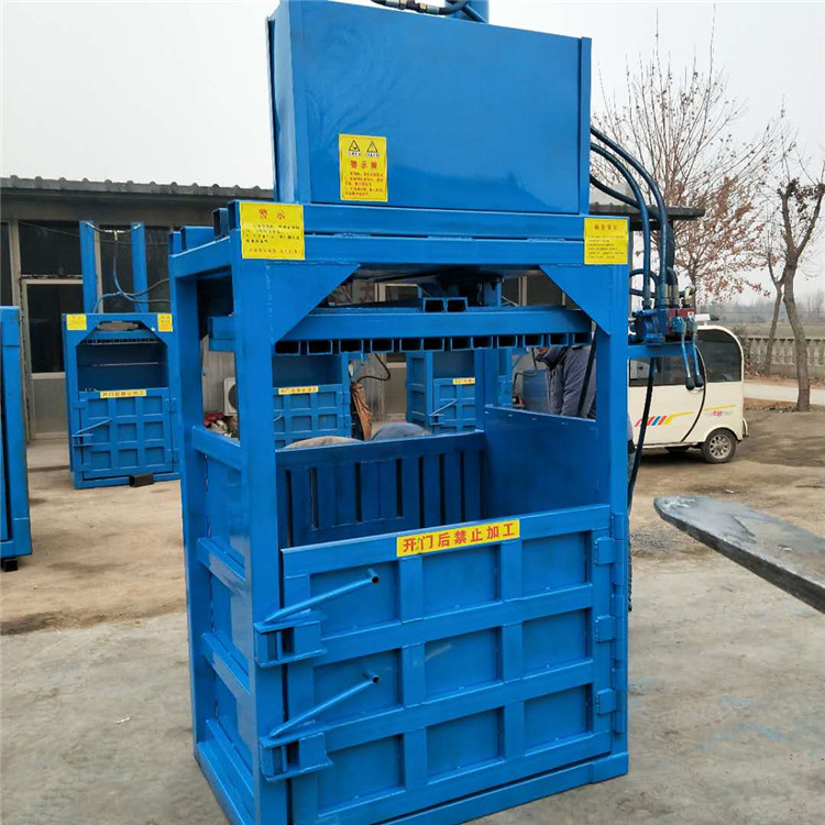 30ʽUCrUϱĤsC UҺCF؛ҺC