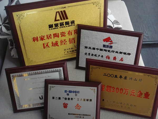 V|пڽԱĽ̾܇׃乫˾ʮ׃