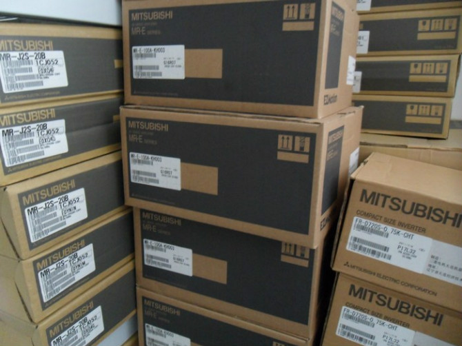 HA-LFS11K2+MR-J2S-11KA  С