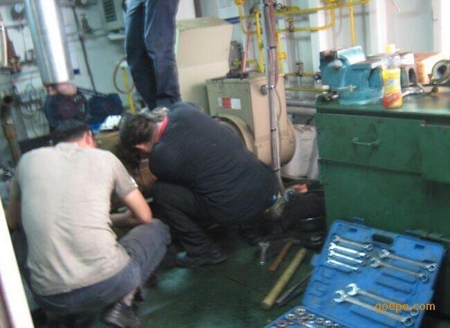 ݲͰl늙C+SؾƵλeðl늙C߃r