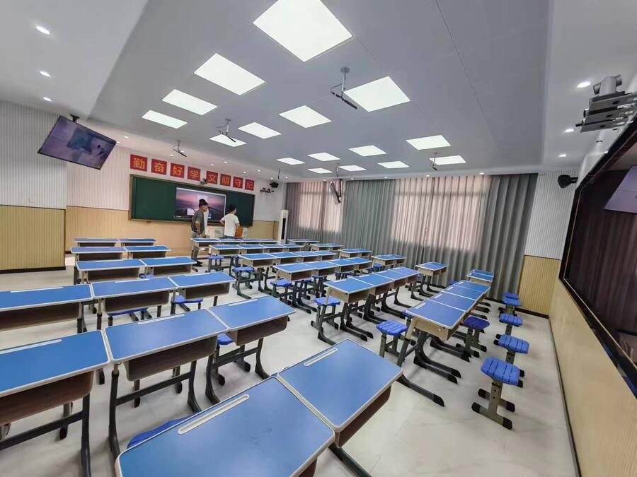 Ʒ䛲Oȫ״pӽǻ۽̌W䛲ϵyһwC