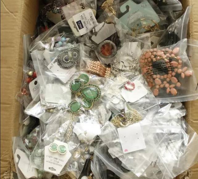 uչˇƷƷSƷƷUƷ僽yFُUϡ