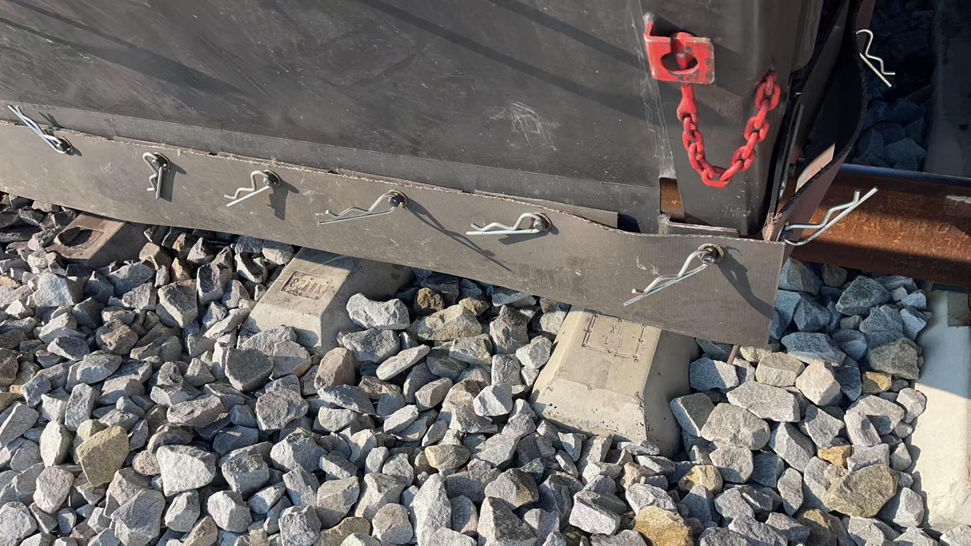 ͸ߜػǳߴ_F܉ĥ܇𲼺