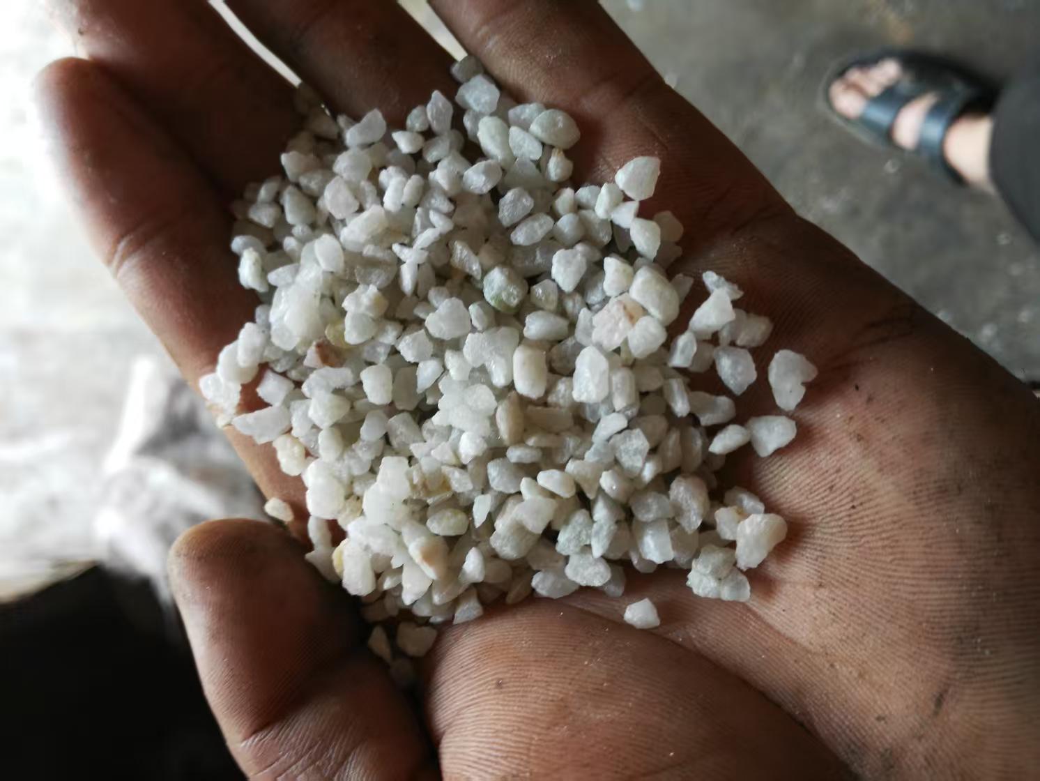 ͬʯӢɰS҃r񣬕xʯӢɰN