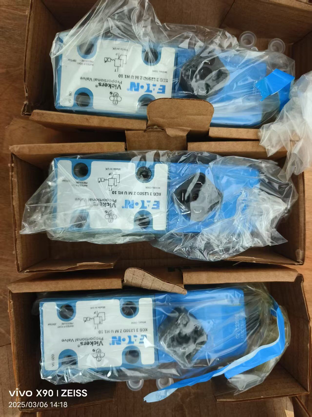 ʿyKCG-3-250D-Z-M-U-HL1-10-P15-T10