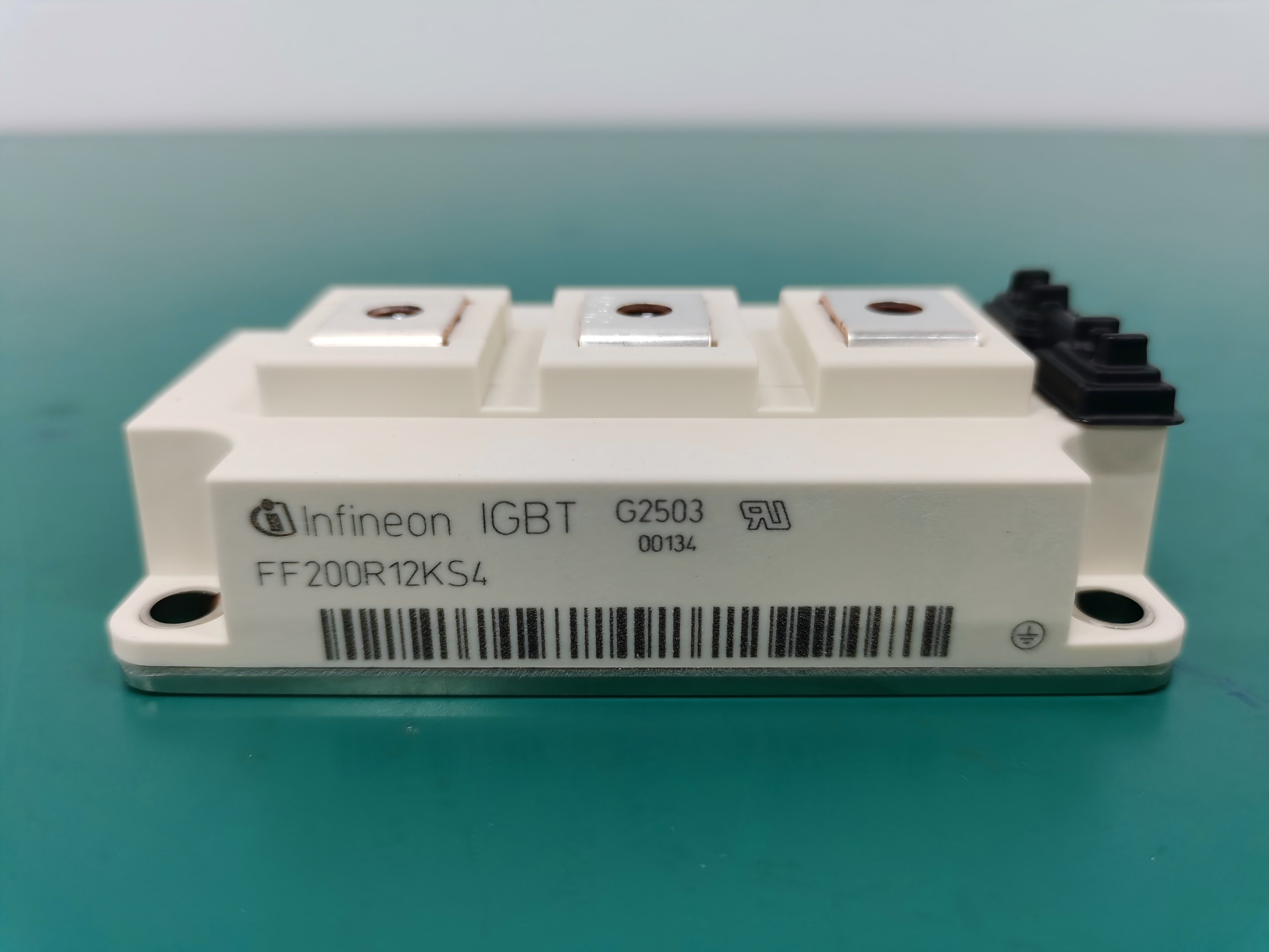 ӢwIGBTģKFF200R12KS4