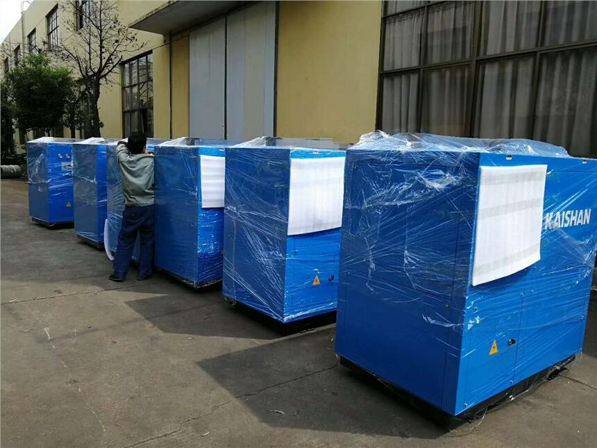 ɽһN ՉC ̎O _ɽəC ʽC s՚^V