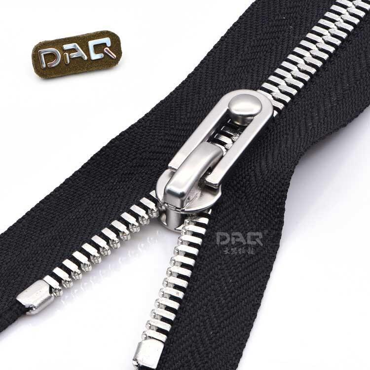 DAQ:8̖]β LѥƤ߹T |ЬS~朶l