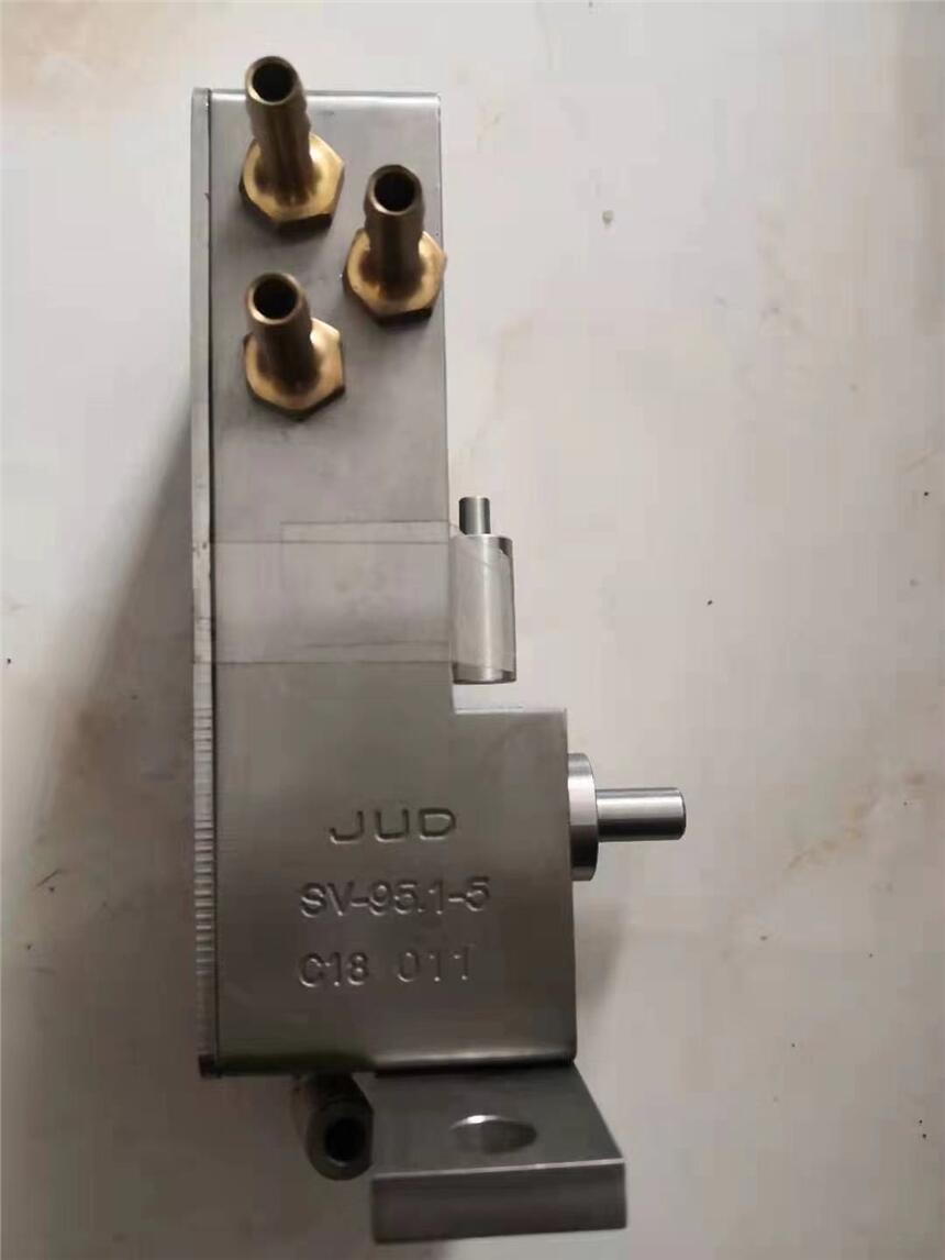 IBS JUD WEINGRILLУy