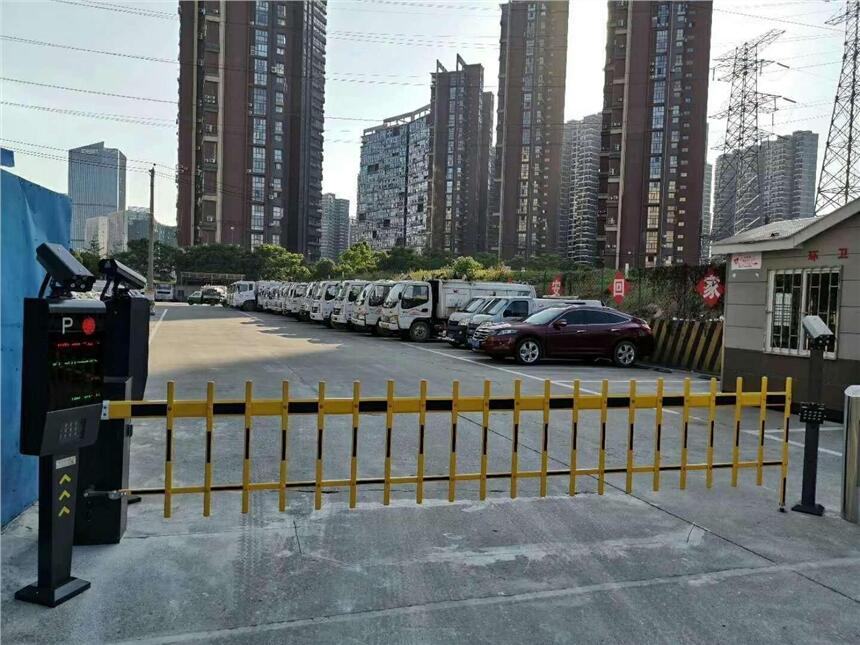 ɽͣ܇lT С^ͤlb P䓵lřڗU