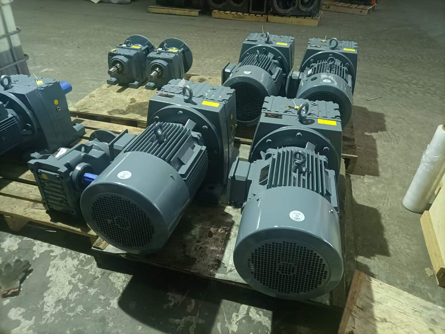 KAT77-Y1.5KW-128.52-M1׃l늙CpٙCB2SV20