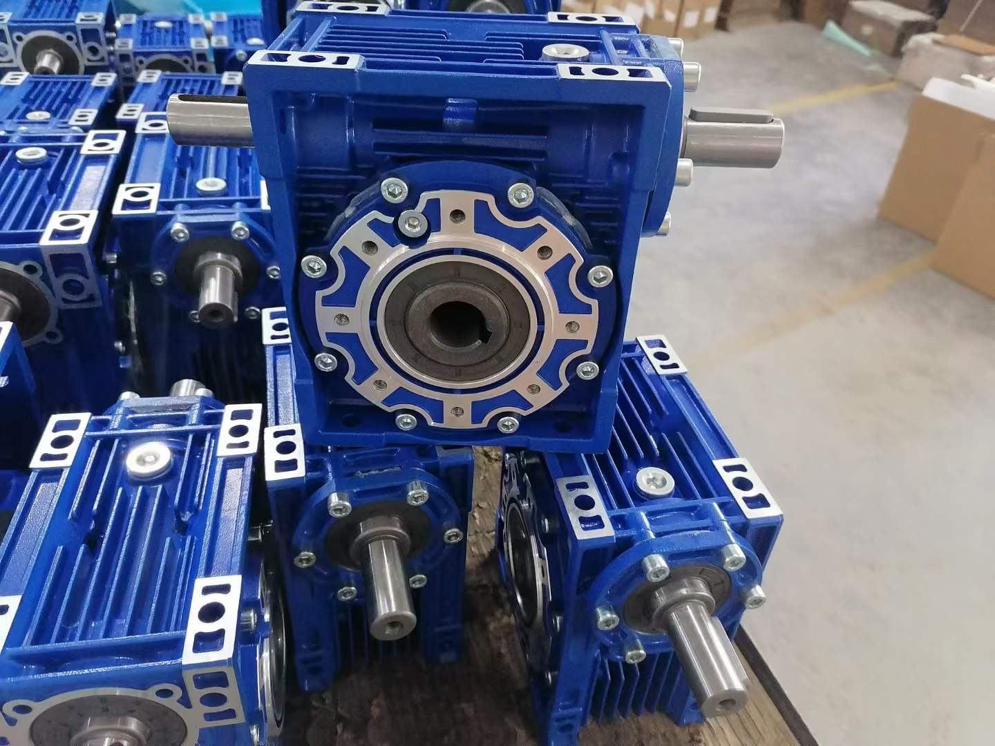 FAF77-Y0.55KW-6P-225.79pٙCS̖WHX160