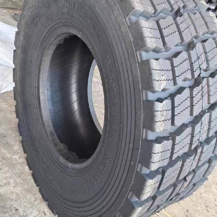 SlwСP܇̥̥23.5\/70R16СbdCѩ݆̥