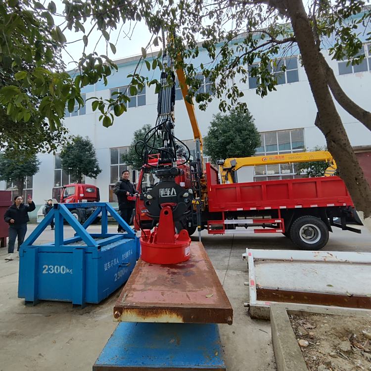 d{ץU䓏UFb԰l늴Pж؛