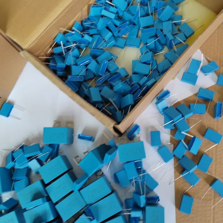 B32922C3104M189Z01ĤB32922C3223K000