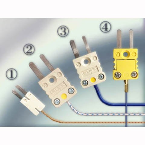 KͽӾżK-TAPEmϺӵĜضȷ͟΢СB