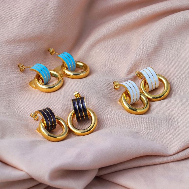 P䓸߼вɫmzhŮsWƷСOӋж