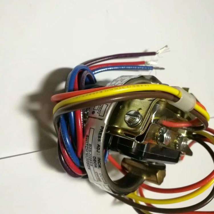 Barksdaleʿ^0602-3700701-243̖