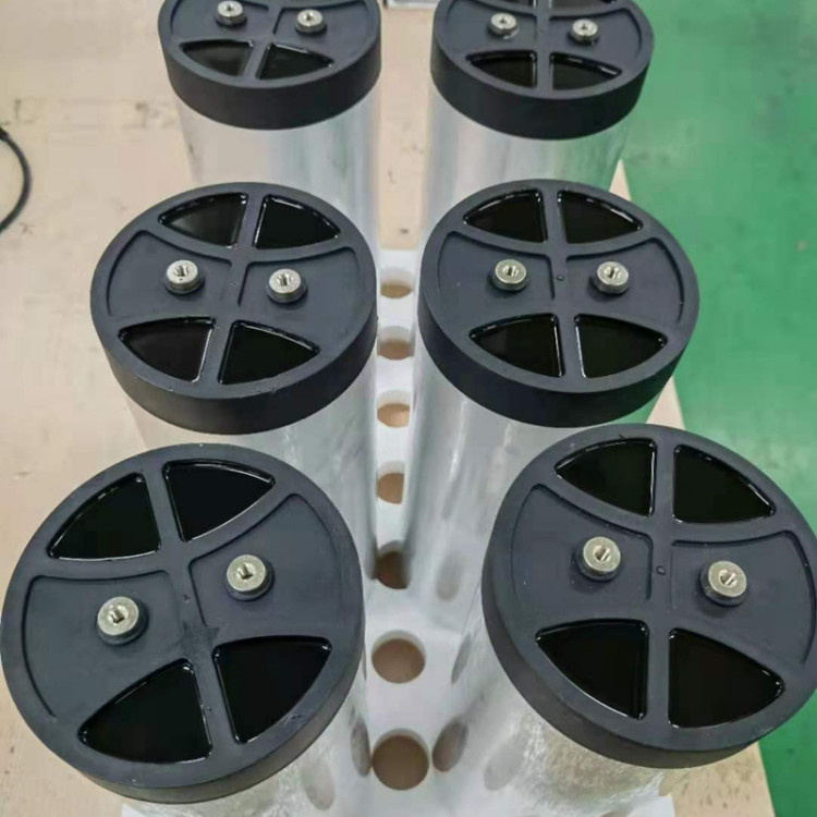 ِCDC1100VDC2800UF׃lܞVĤ