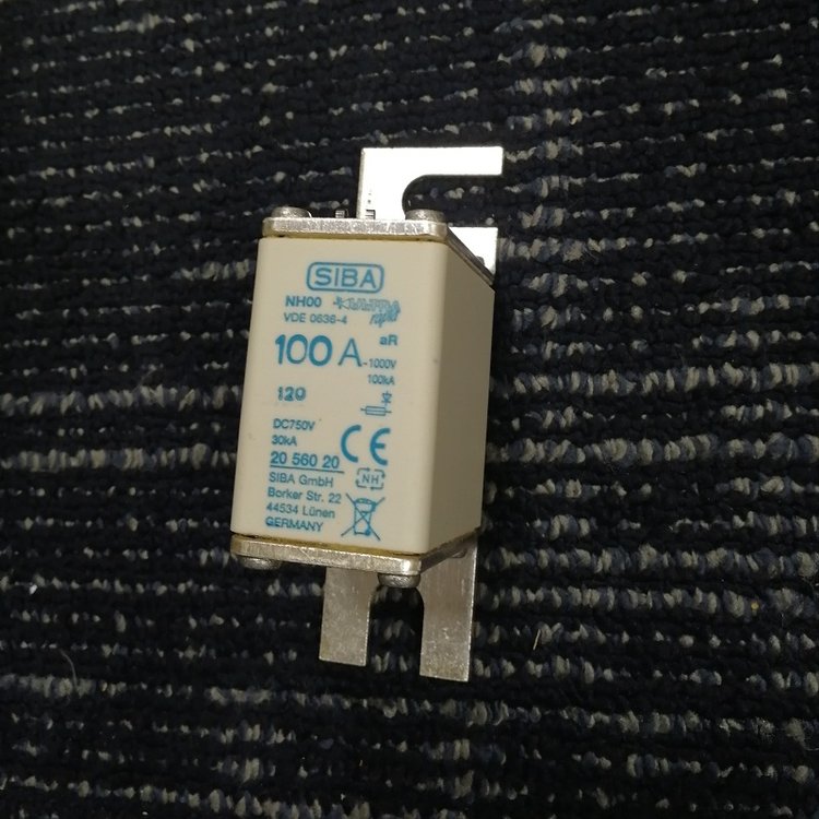 ِSIBA۔2056220.801000V\/80aR