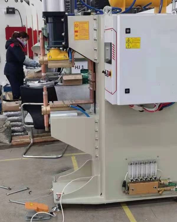 ԁMFϵX匣ÚʽlcCɷǘ˶M